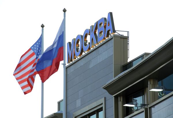 Прилет госсекретаря США Хиллари Клинтон