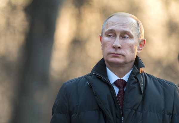 В.Путин принял участие в церемонии открытия памятника Александру I