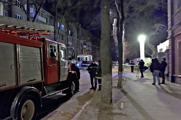 Взрыв возле военного госпиталя в Харькове