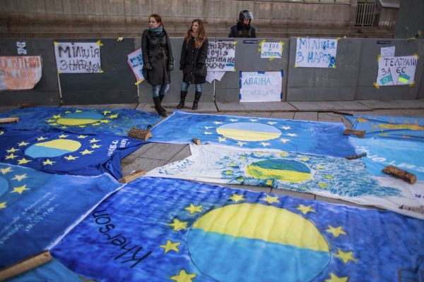 Ситуация на Украине в связи с вопросом евроинтеграции Ситуация на Украине в связи с вопросом евроинтеграции
