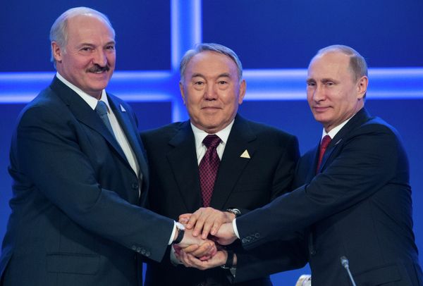 Рабочий визит В.Путина в Астану для участия в заседании ВЕЭС