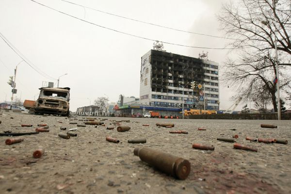 Cпецоперация в Доме печати в Грозном Cпецоперация в Доме печати в Грозном