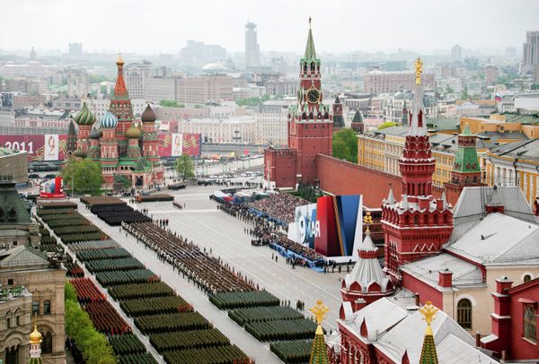 Военный парад, посвященный 66-летию Победы в ВОВ Военный парад, посвященный 66-летию Победы в ВОВ