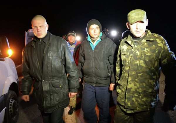 В пригороде Донецка состоялся обмен пленными В пригороде Донецка состоялся обмен пленными