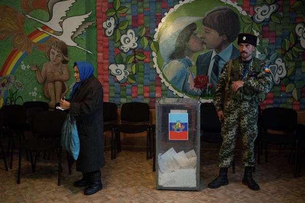 Досрочные выборы главы ЛНР и депутатов Народного Совета ЛНР Досрочные выборы главы ЛНР и депутатов Народного Совета ЛНР