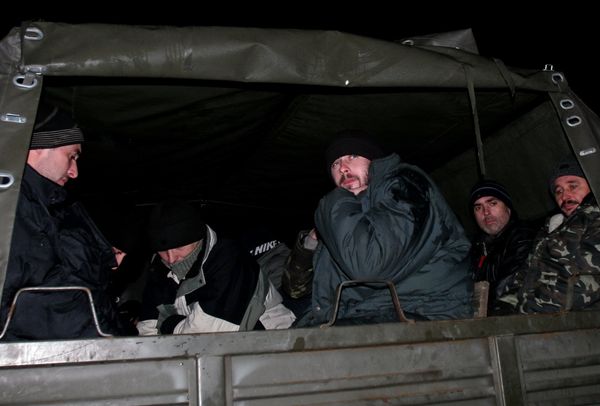 Обмен пленными между ополченцами и силовиками состоялся в пригороде Донецка