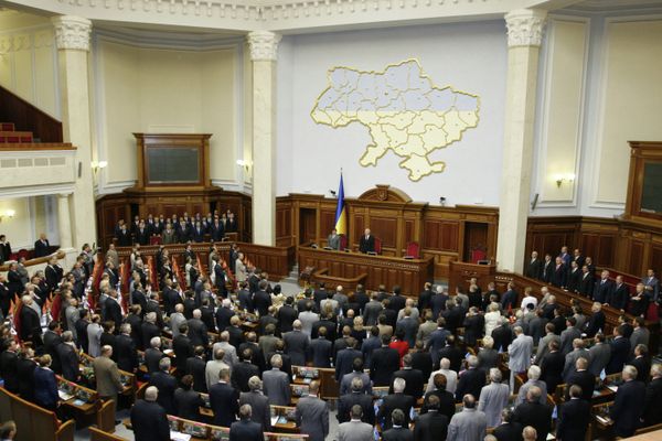 Зал заседаний парламента Украины