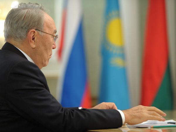 Рабочий визит В.Путина в Белоруссию для участия в заседании ВЕЭС