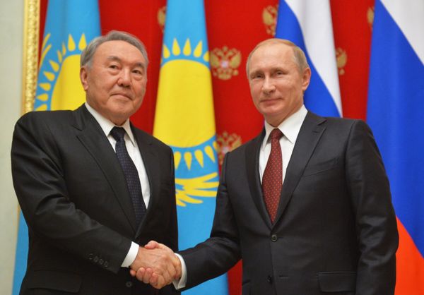 В.Путин встретился с Н.Назарбаевым