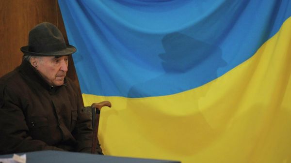 Голосование жителей Киева в день второго тура выборов президента Украины