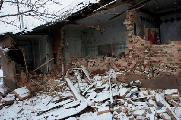 Последствия обстрела Донецка украинскими силовиками
