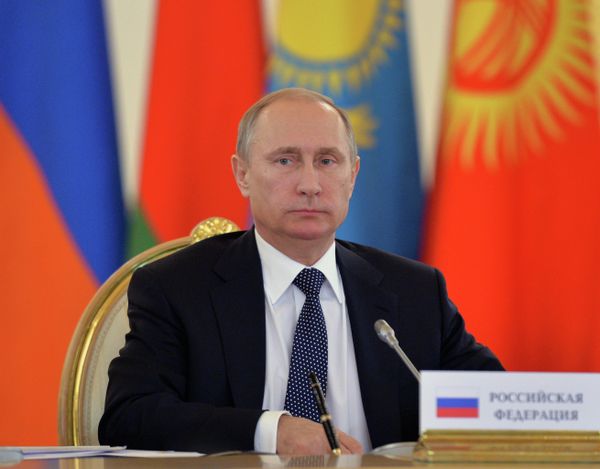 В.Путин принял участие в заседании Совета коллективной безопасности ОДКБ и заседании Высшего Евразийского экономического совета