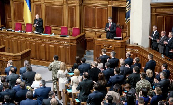 Первое заседание новоизбранной Верховной рады Украины Первое заседание новоизбранной Верховной рады Украины