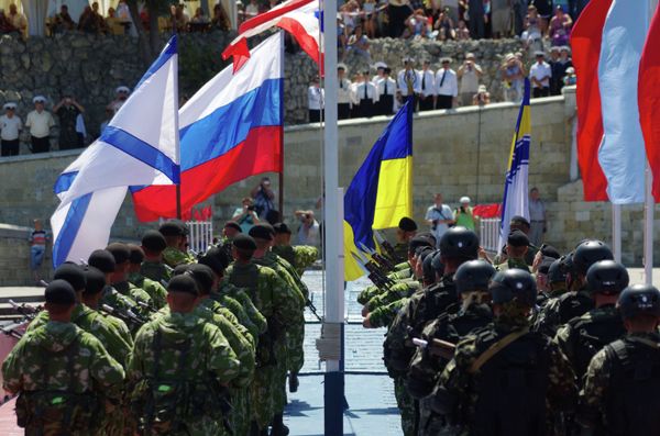 Репетиция парада к Дню ВМФ и Дню Флота Украины в Севастополе Репетиция парада к Дню ВМФ и Дню Флота Украины в Севастополе
