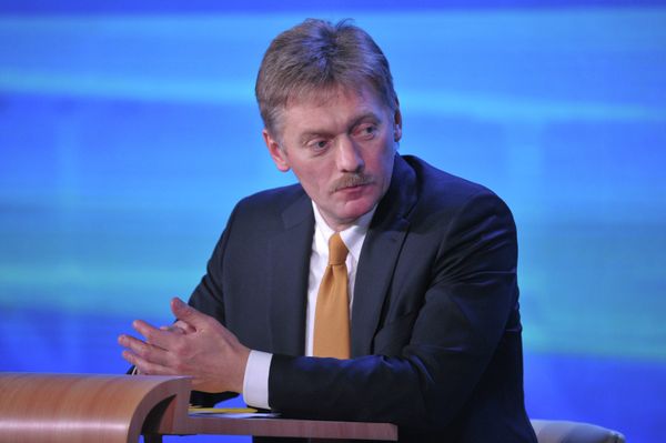 Дмитрий Песков на пресс-конференции Владимира Путина