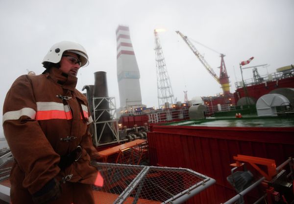 Нефтяная платформа Приразломная Нефтяная платформа Приразломная