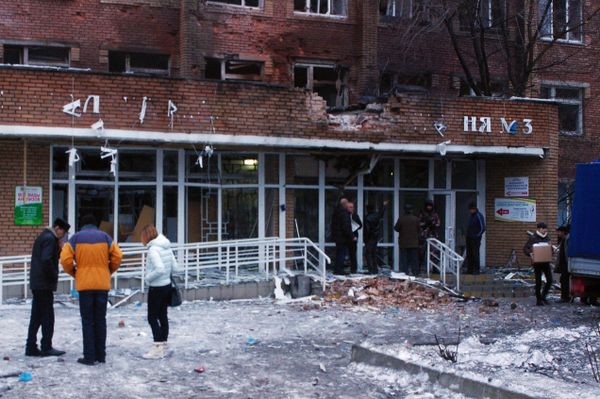 Артиллерийский снаряд попал в одну из больниц Донецка
