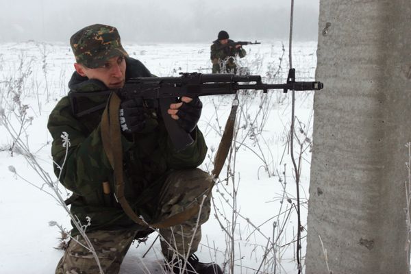 Повседневная жизнь бойцов ополчения Донбасса Повседневная жизнь бойцов ополчения Донбасса