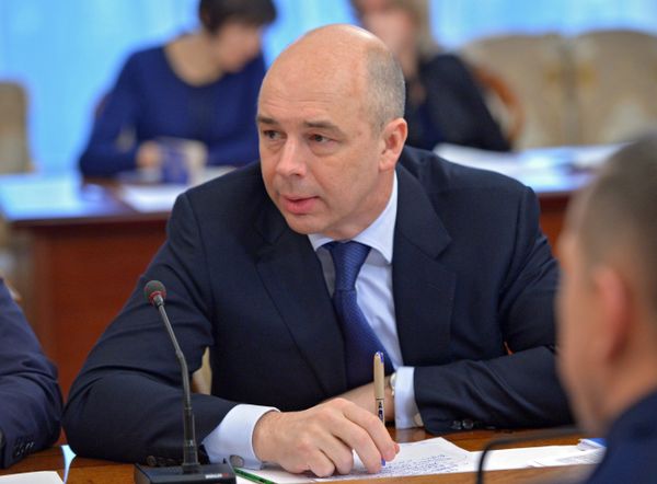Президент РФ В.Путин провел совещание с членами правительства РФ
