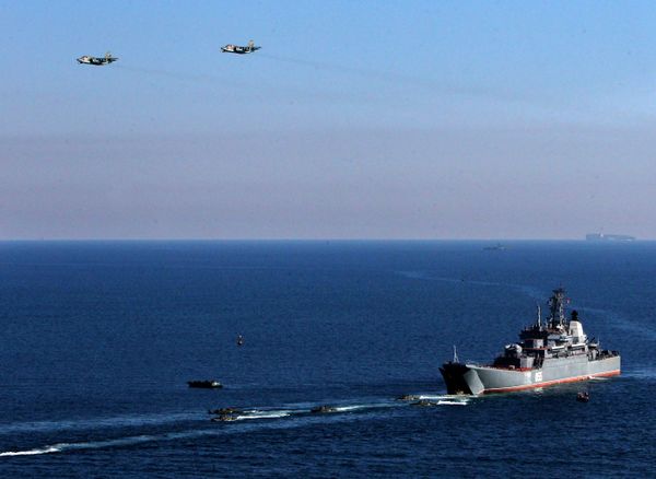 Тактические учения морской пехоты Тихиоокеанского флота в Приморском крае Тактические учения морской пехоты Тихиоокеанского флота в Приморском крае