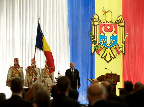 Инаугурация нового президента Молдавии Николая Тимофти Инаугурация нового президента Молдавии Николая Тимофти