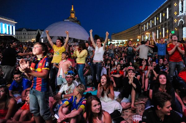 Трансляция финального матча ЕВРО - 2012