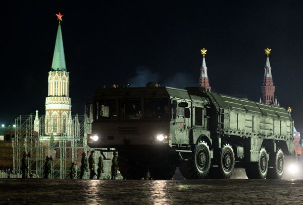 Репетиция военного парада на Красной площади в Москве
