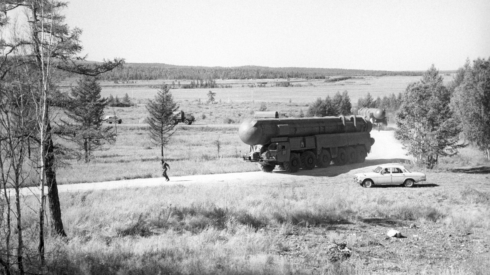 Самоходная ракетная пусковая установка СС-20 - РИА Новости, 1920, 29.08.2025