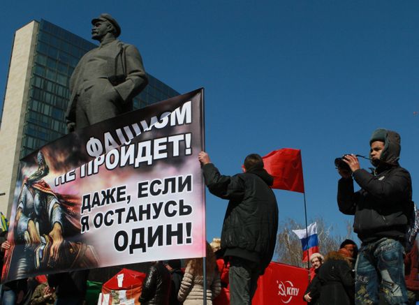 Митинг в Донецке
