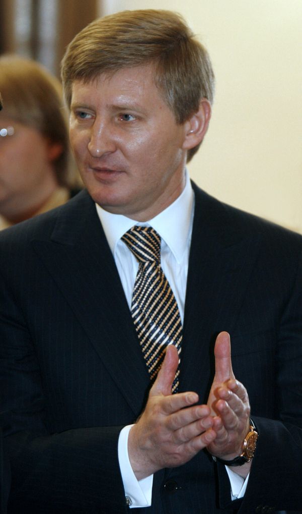 Украинский бизнесмен Р. Ахметов Украинский бизнесмен Р. Ахметов