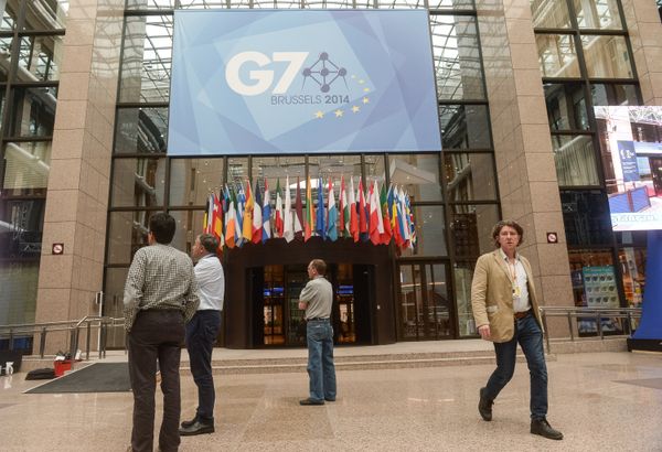 Подготовка к открытию саммита стран G7 Подготовка к открытию саммита стран G7