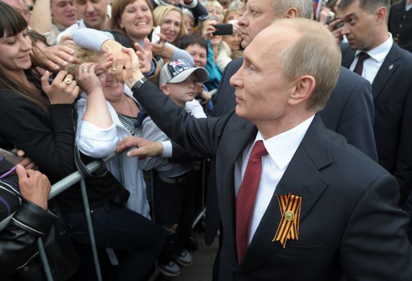 В.Путин принял участие в торжественных мероприятиях, посвященных 69-й годовщине Победы в ВОВ и 70-летию освобождения Севастополя