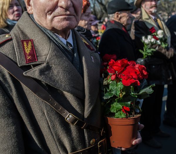 Шествие участников легиона Ваффен СС в Риге