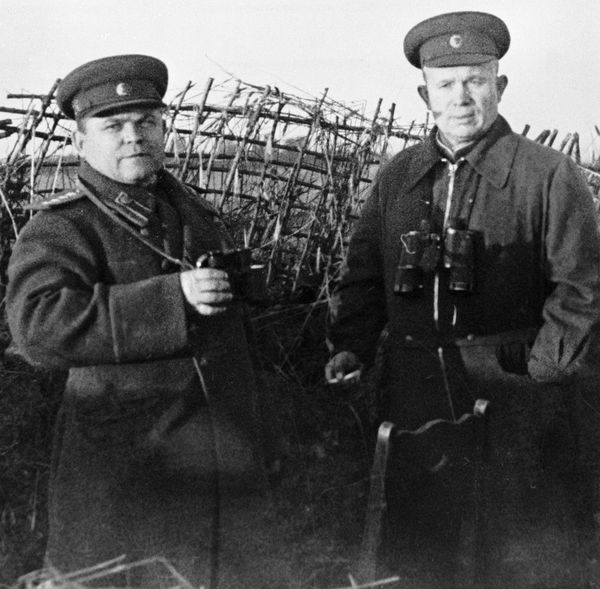 Н.Ф.Ватутин, Н.С.Хрущев на Курской дуге Н.Ф.Ватутин, Н.С.Хрущев на Курской дуге
