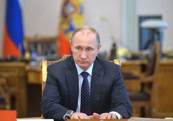 Президент РФ В.Путин провел совещание с постоянными членами Совета Безопасности РФ
