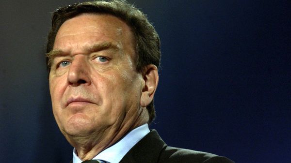 ГЕРХАРД ШРЕДЕР