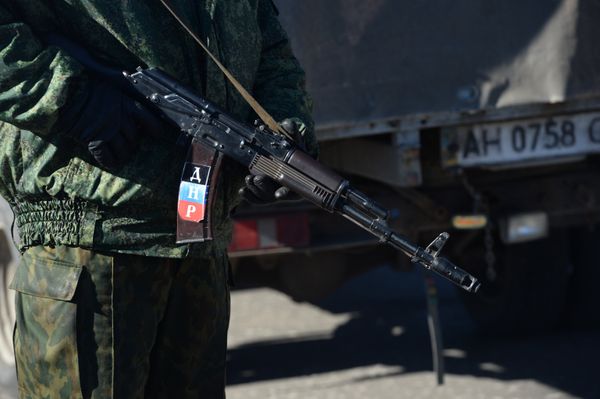 Блокпост ополченцев ДНР на выезде из Макеевки