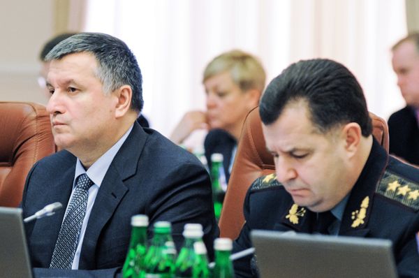 А.Яценюк провел заседание кабинета министров Украины