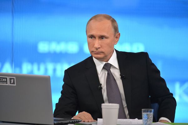 Прямая линия с президентом России Владимиром Путиным