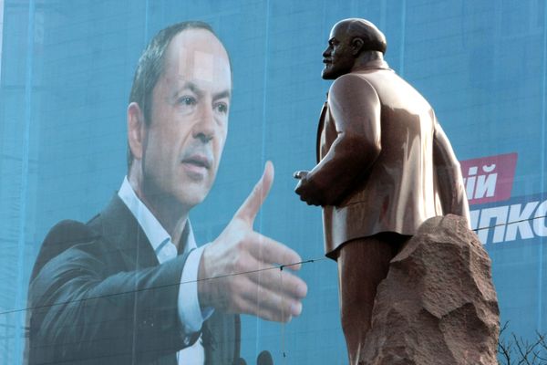 Предвыборная агитация на улицах Киева