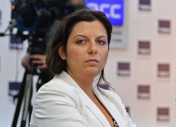 Круглый стол, посвященный 15-летию Владимира Путина во главе России