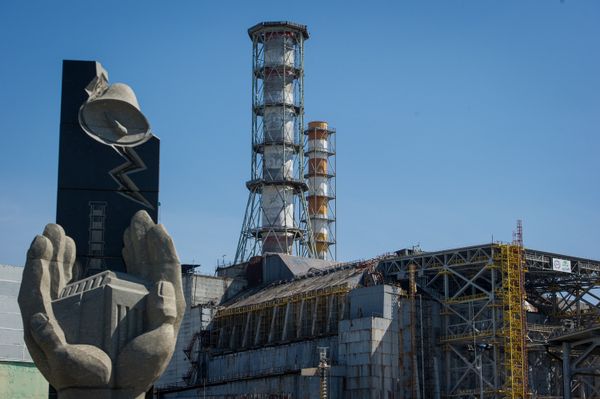 Зона отчуждения накануне 27-й годовщины Чернобыльской катастрофы