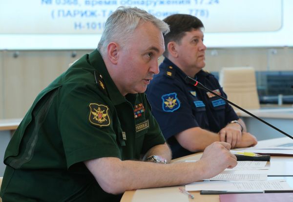 Пресс-конференции начальника Главного ОПЕРУ ВС РФ А.Картаполова и начальника главного штаба ВВС РФ И.Макушева Пресс-конференции начальника Главного ОПЕРУ ВС РФ А.Картаполова и начальника главного штаба ВВС РФ И.Макушева
