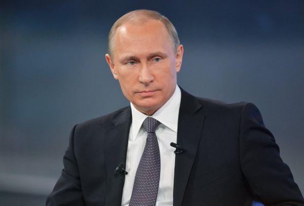 Прямая линия с президентом России Владимиром Путиным