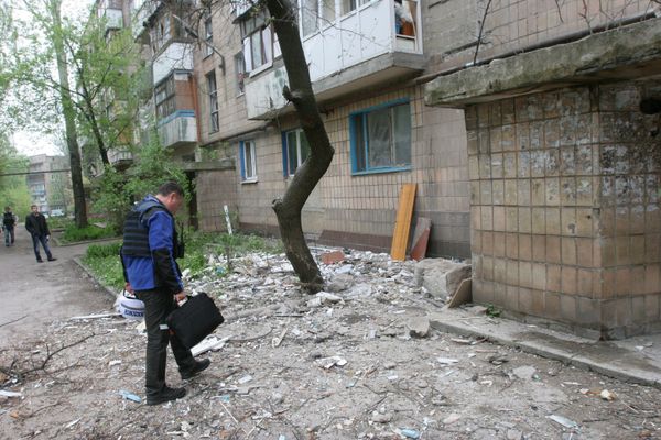 Последствия обстрелов в Донецке