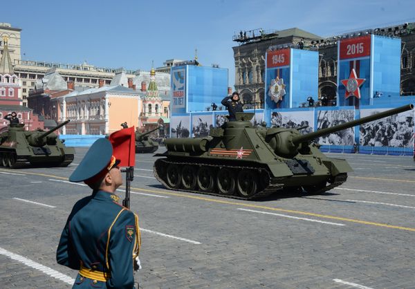 Генеральная репетиция военного парада в ознаменование 70-летия Победы в Великой Отечественной войне 1941-1945 годов