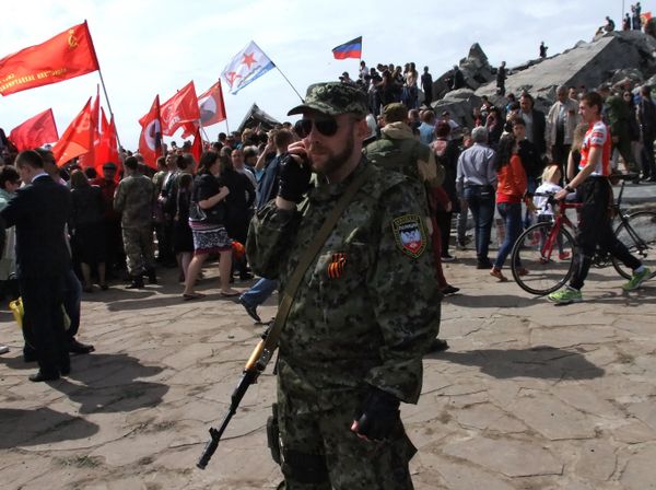 Памятные мероприятия к 70-летию Победы в мемориальном комплексе Саур-Могила Памятные мероприятия к 70-летию Победы в мемориальном комплексе Саур-Могила