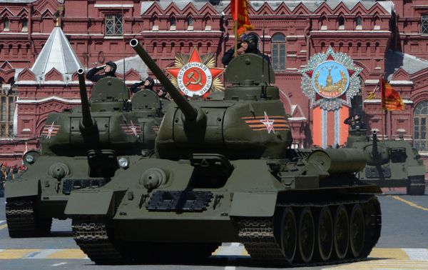 Генеральная репетиция военного парада в ознаменование 70-летия Победы в Великой Отечественной войне 1941-1945 годов