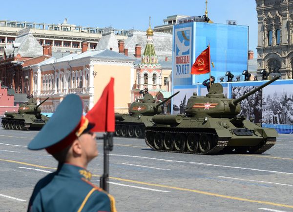 Генеральная репетиция военного парада в ознаменование 70-летия Победы в Великой Отечественной войне 1941-1945 годов