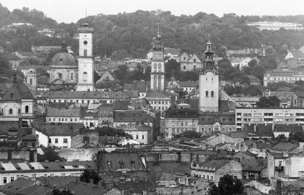 Вид на старую часть города Львова